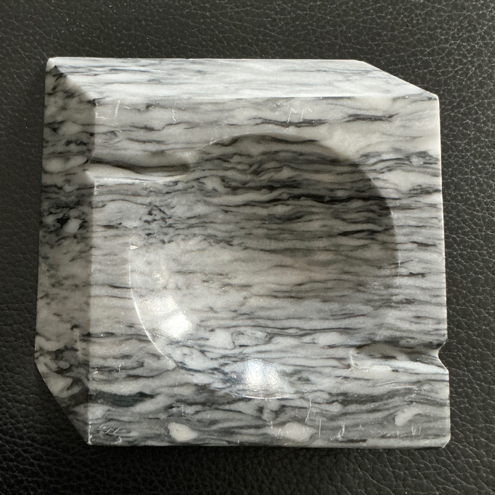 Gray Marble Home Accent Ash Tray